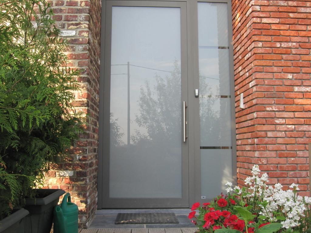 B&B Herberg Boerenhol De Mote Bvba Poperinge Bagian luar foto