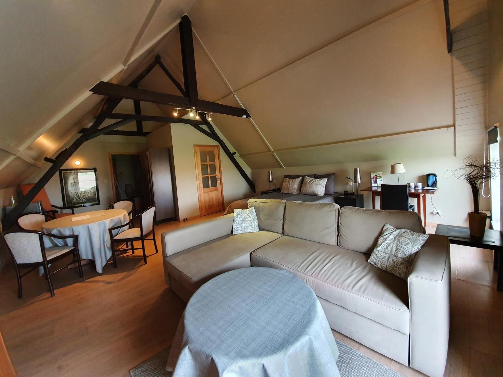 B&B Herberg Boerenhol De Mote Bvba Poperinge Bagian luar foto